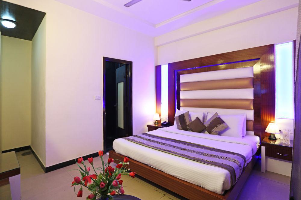 Hotel Star Plaza@New Delhi Railway Station Εξωτερικό φωτογραφία