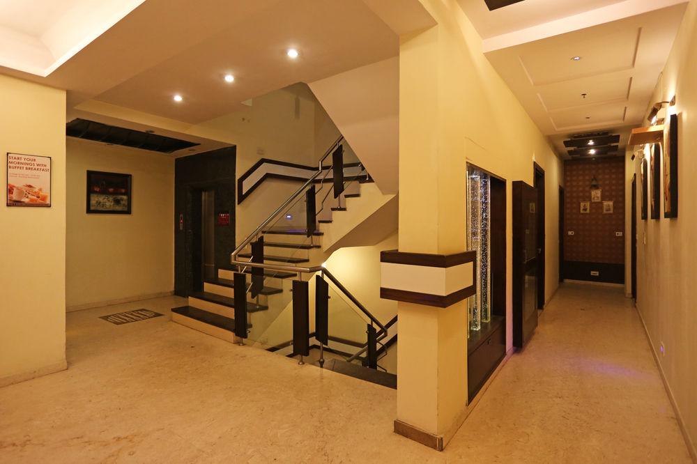 Hotel Star Plaza@New Delhi Railway Station Εξωτερικό φωτογραφία
